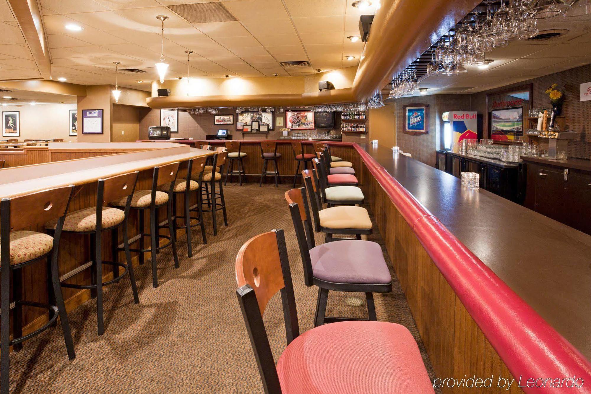 Holiday Inn Marquette By Ihg מסעדה תמונה